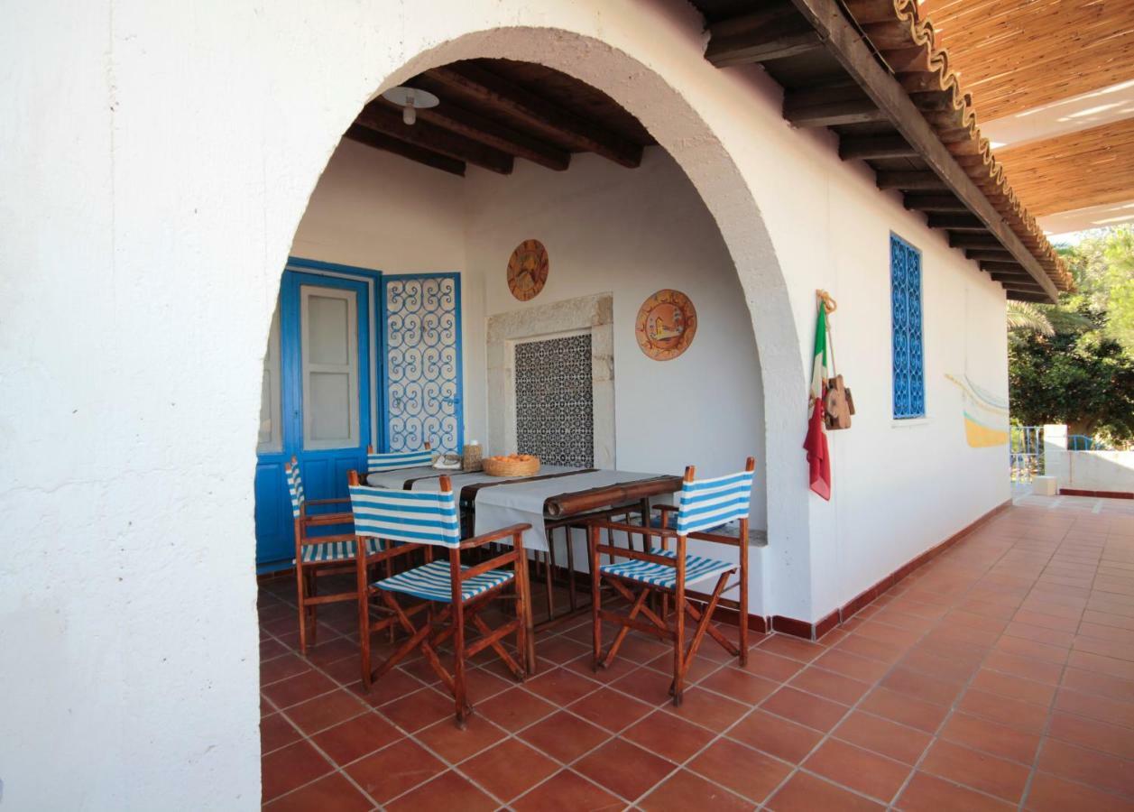 Villa Delle Terrazze Punta Secca Eksteriør billede