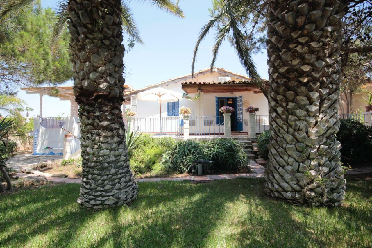Villa Delle Terrazze Punta Secca Eksteriør billede